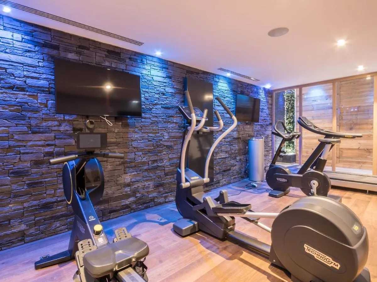 Apartment With Fireplace And Wi-Fi In Arc 2000 Les Arcs