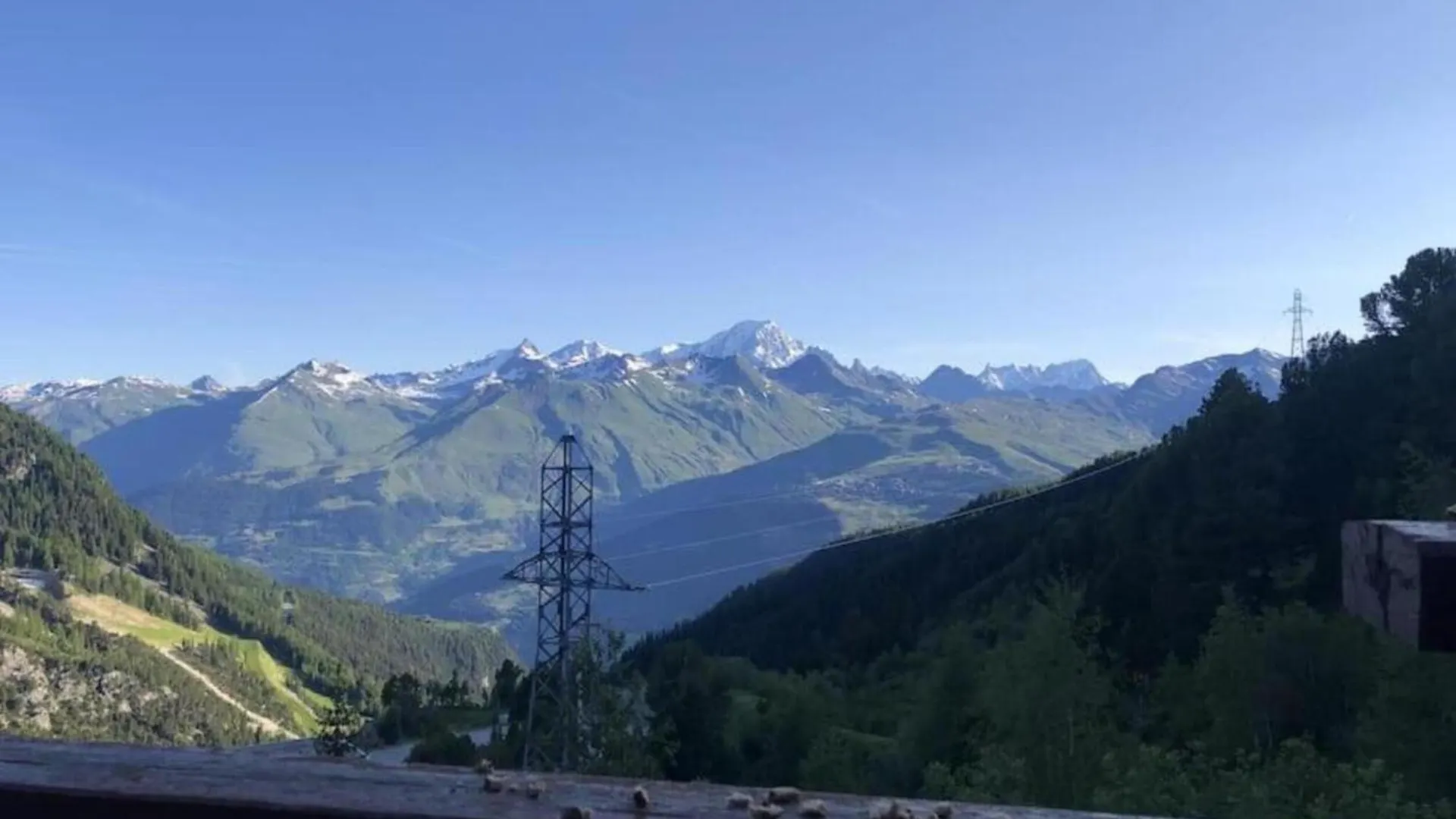 Apartment With Fireplace And Wi-Fi In Arc 2000 Les Arcs